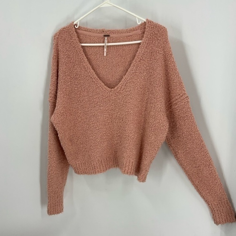 Free people finders keepers plush V-neck sweater S